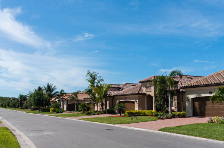 homes in sarasota